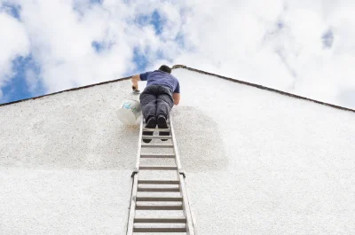 Peinture extérieure à Laval-le-Prieuré — façades et ravalement